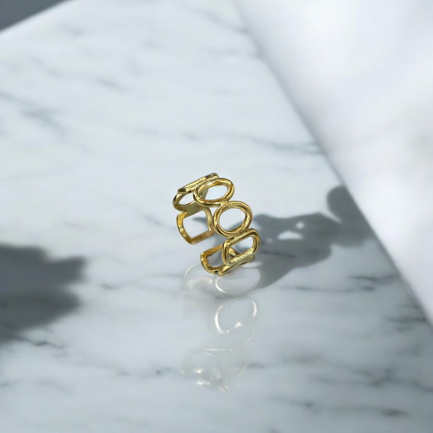 LUNA ring